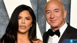 Pendiri Amazon Jeff Bezos bersama tunangannya, Lauren Sanchez. (JON KOPALOFF)