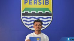 Hamra Hehanussa Resmi Gabung Persib, Bek Serba Bisa Andalan Hodak