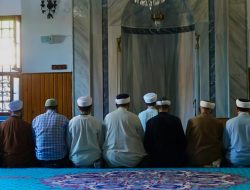 Panduan Lengkap Shalat Idul Adha 2025 & Bacaan Niat yang Harus Diketahui