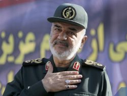 Profil Jenderal Hossein Salami, Panglima Garda Revolusi Iran yang Gugur dalam Serangan Israel