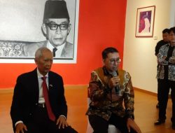 Rayakan Bulan Bung Karno, Guntur Soekarnoputra Gelar Pameran Foto Penuh Makna