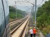 Kereta Cepat Whoosh Berhenti Mendadak! Ternyata Ini Penyebabnya