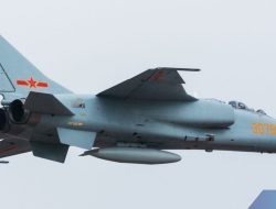 Ketegangan Baru! Jet China Pepet Pesawat Jepang di Laut China Timur