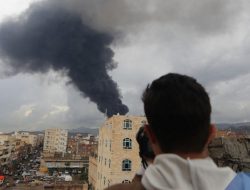 Israel Targetkan Kompleks Militer dan Istana Presiden Yaman, 6 Orang Tewas
