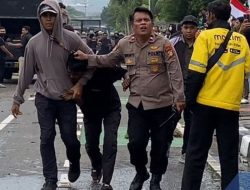 Demo DPR 25 Agustus Berakhir Ricuh! Polisi Amankan 15 Orang