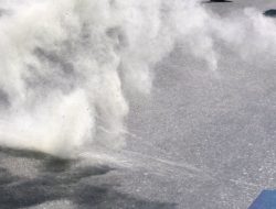 Gas Air Mata Bukan Sekedar ‘Gas’: Ini Fakta yang Harus Kamu Tau Sebelum Terkena!