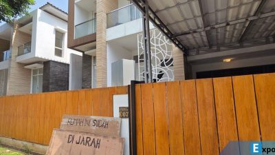 Kondisi rumah artis sekaligus anggota DPR Nafa Urbach setelah dijarah massa