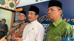 Menteri Agama (Menag) RI, Nasaruddin Umar (tengah) saat ditemui