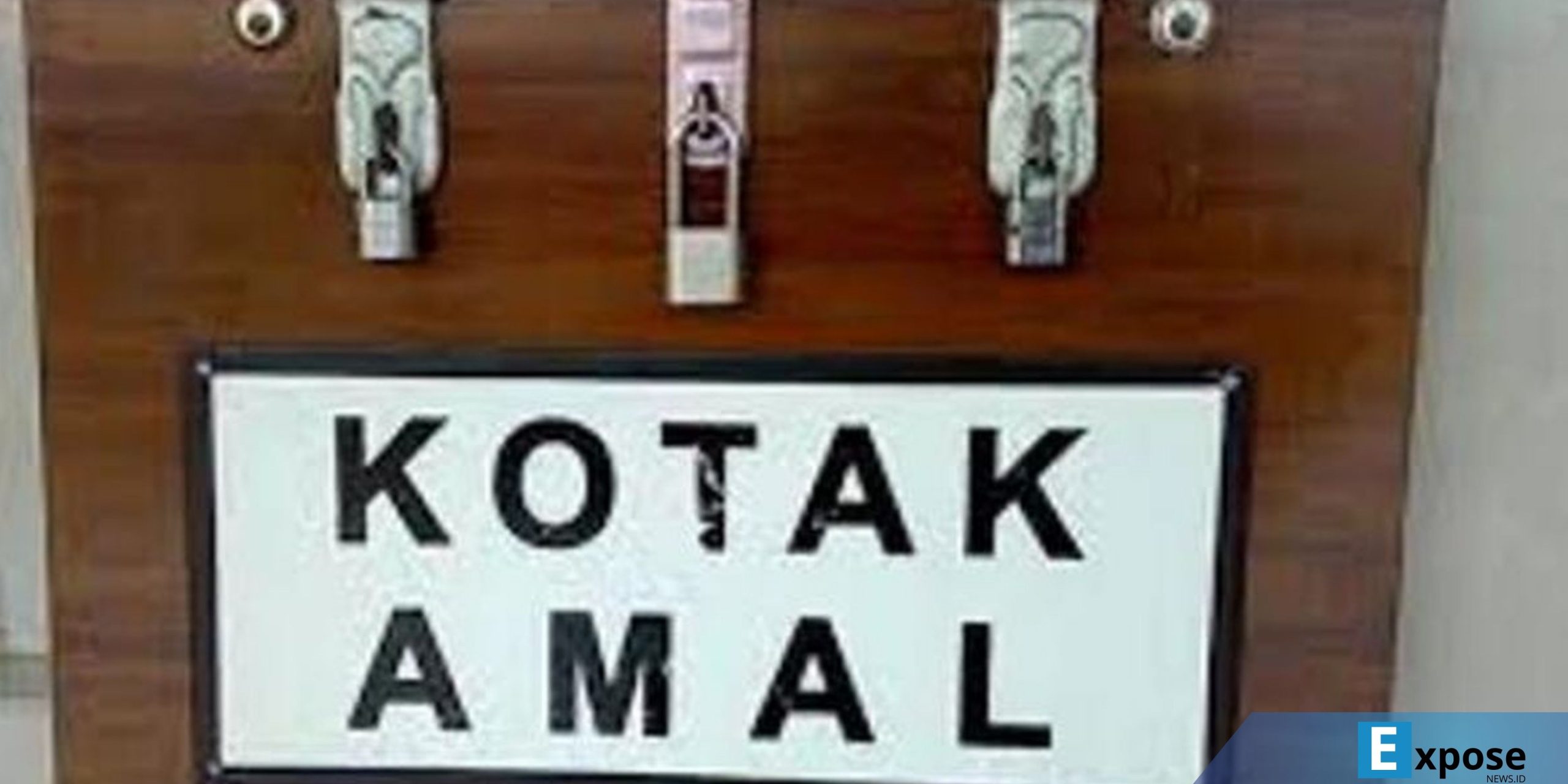 ustrasi kotak amal