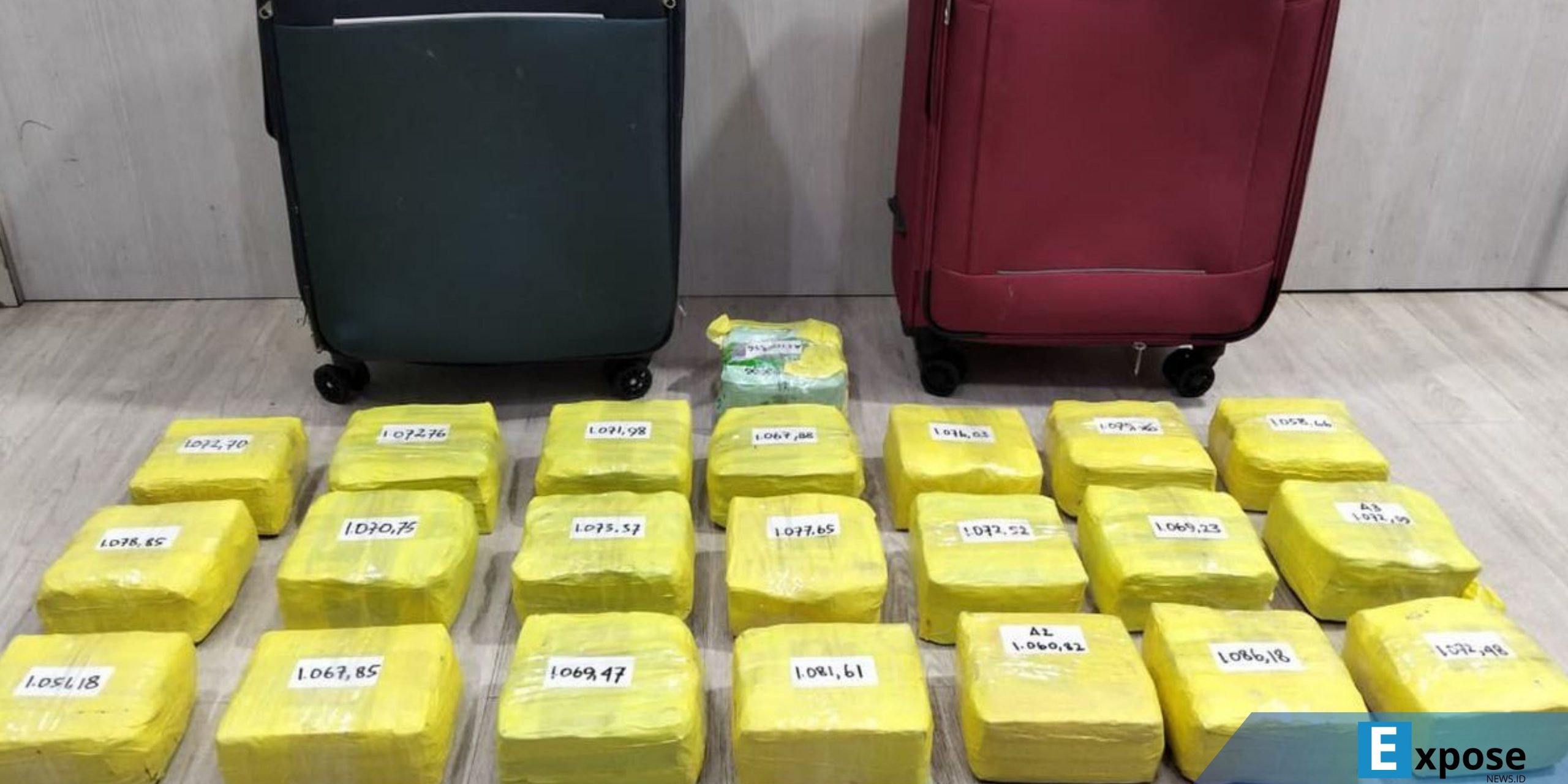 Direktorat Reserse Narkoba Polda Metro Jaya menangkap seorang warga negara asing (WNA) asal Pakistan berinisial HU (34) atas kasus peredaran narkoba jenis sabu,