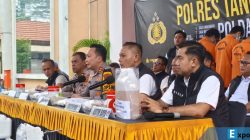 Polres Tangerang Selatan saat konferensi pers terkait pengungkapan pengedaran narkoba jenis sintesis