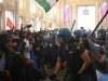 Bentrokan Massa dan Aparat Warnai Aksi Pro-Palestina di Italia, Aktivitas Pelabuhan Terhenti