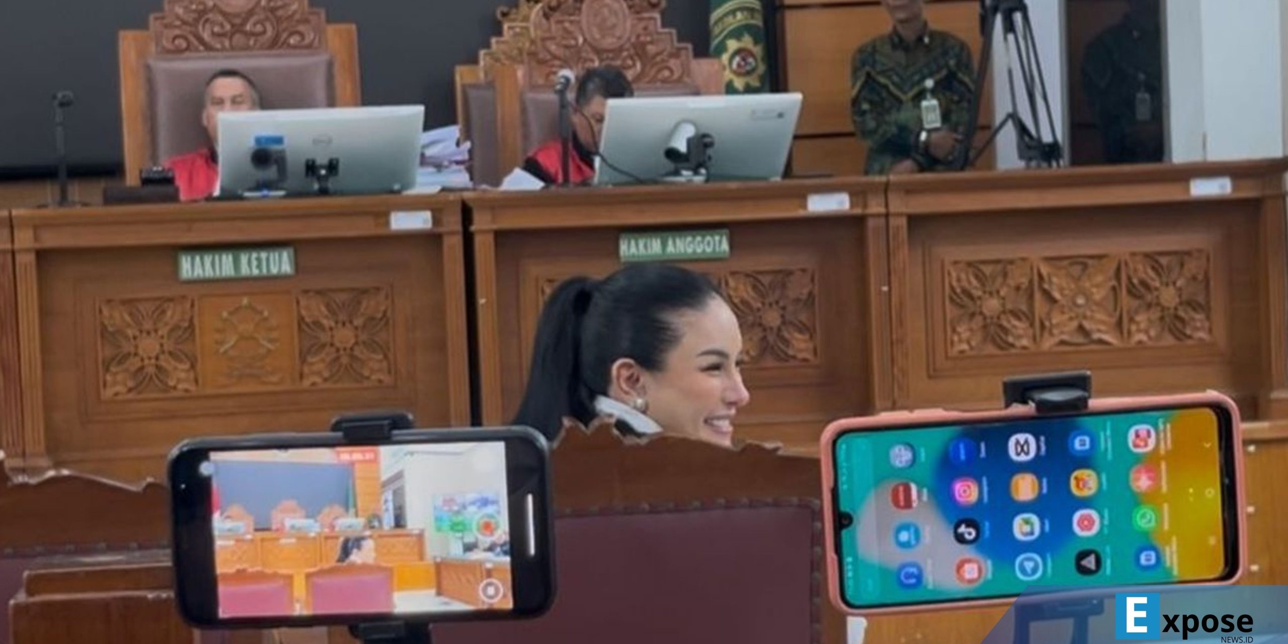 Nikita Mirzani di Pengadilan Negeri Jakarta Selatan, Kamis (9/10/2025).