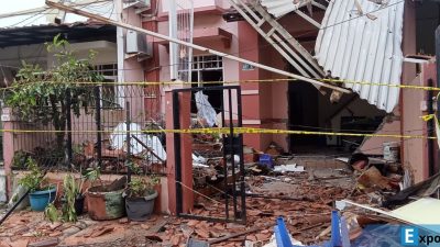 Kondisi rumah yang mengalami ledakan akibat kebocoran gas di kawasan Taman Palem Lestari, Cengkareng, Jakarta Barat,