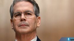 Menteri Keuangan Amerika Serikat Scott Bessent mengatakan Shutdown dua pekan membuat ekonomi Amerika Serikat rugi hingga Rp 248,9 triliun per hari