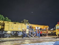 Proses Evakuasi KA Purwojaya Rampung, Lalu Lintas Kereta Kembali Normal Bertahap