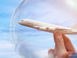 Mulai 1 April, Vietnam Airlines Kurangi Penerbangan Domestik Imbas Kelangkaan Avtur