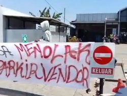 Rencana E-Parking di Mie Gacoan Pekalongan Diprotes Puluhan Juru Parkir Lokal