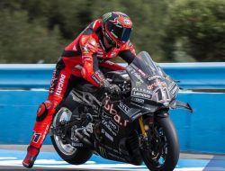 Raih 19 Kemenangan di WorldSBK, Nicolo Bulega Nilai Dirinya Layak Naik ke MotoGP