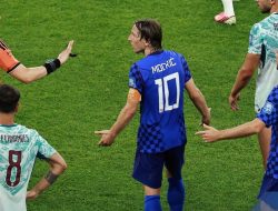 Keputusan VAR di Menit Akhir Batalkan Gol Kroasia, Portugal Lolos ke 16 Besar Piala Dunia