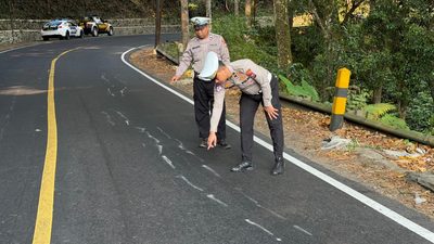 Retakan 30 Meter Muncul di Jalur Gumitir